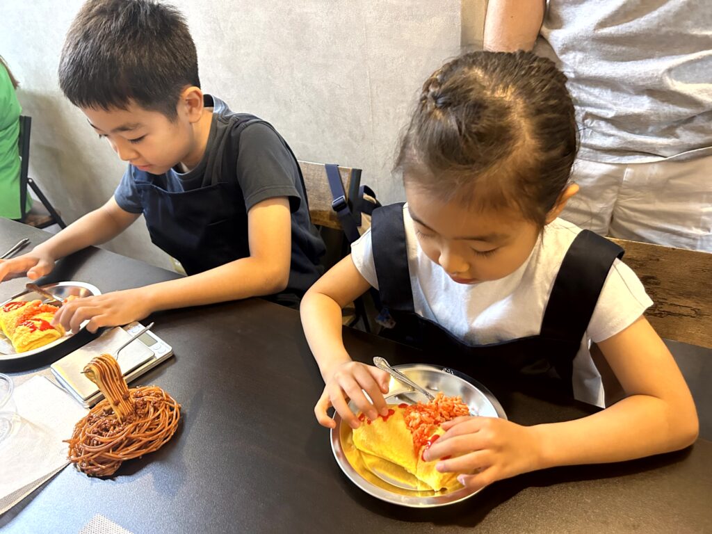 foodsamplemakingcafe-kids-omelette-rice-240923